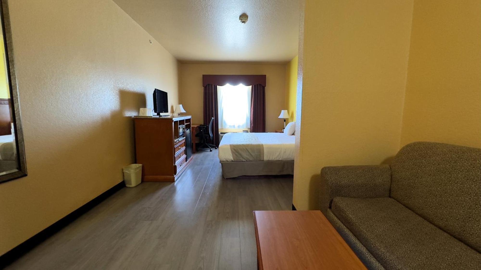 Quality Inn & Suites Mcalester On Hwy 69 & Us 75 Exterior photo